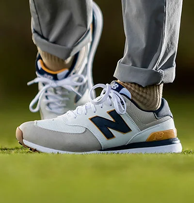 Golf shoes