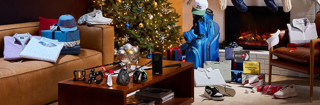 Golf gifts under the tree.