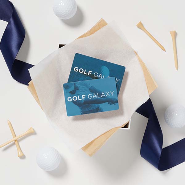 gift cards on golf background